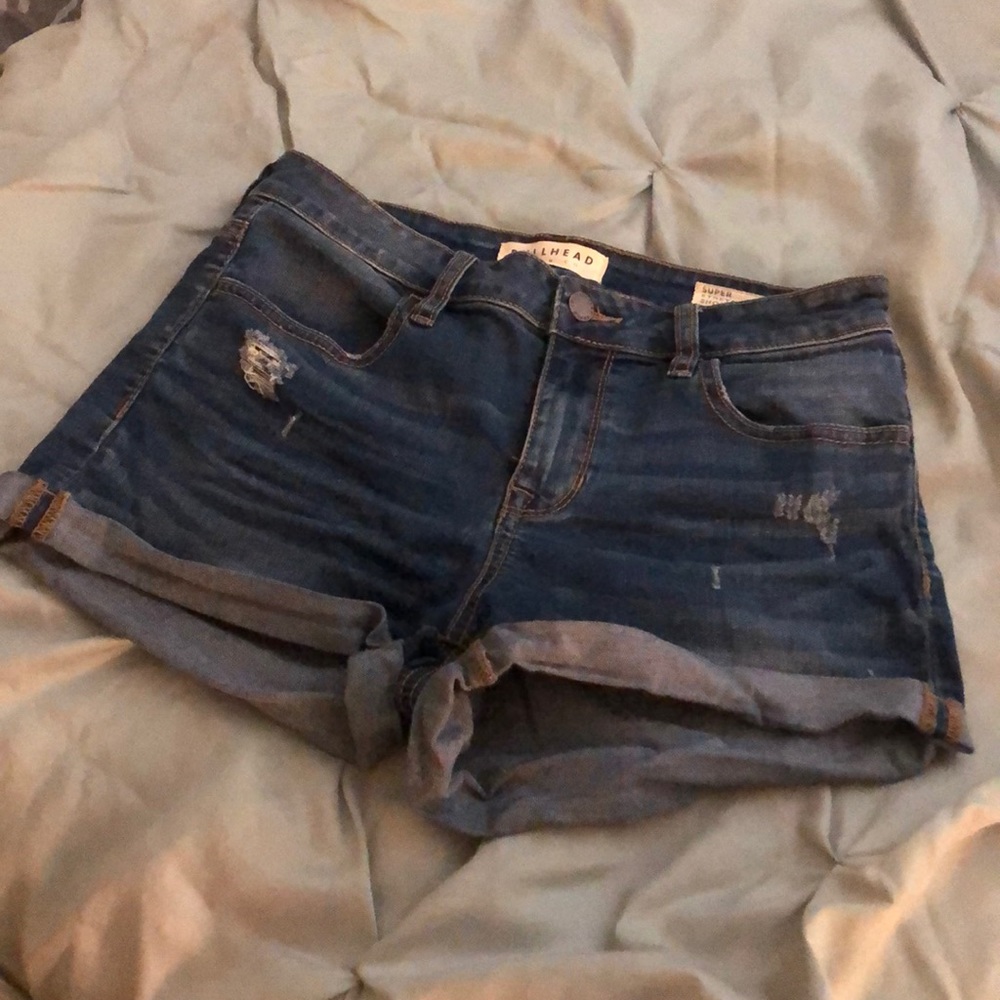 Bullhead Denim Co. high waisted denim shorts